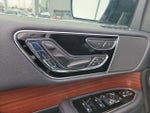 2023 Navigator Thumbnail 10