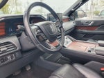 2023 Navigator Thumbnail 7