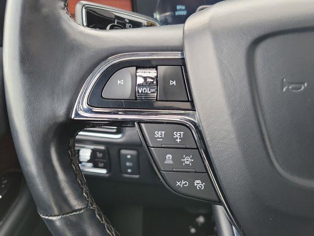 2023 Lincoln Navigator - $43,237