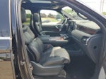 2023 Navigator Thumbnail 9