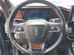 2023 Navigator Thumbnail 14