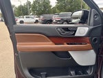 2023 Navigator Thumbnail 12