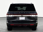 2023 Navigator Thumbnail 4