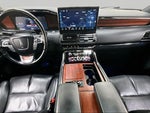 2023 Navigator Thumbnail 16