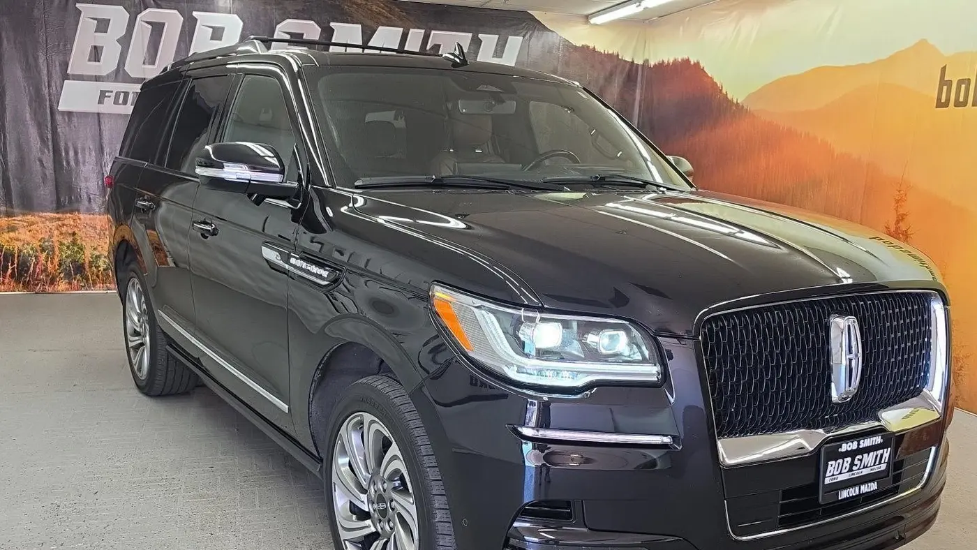 Preowned 2023 Lincoln Navigator Reserve for Sale