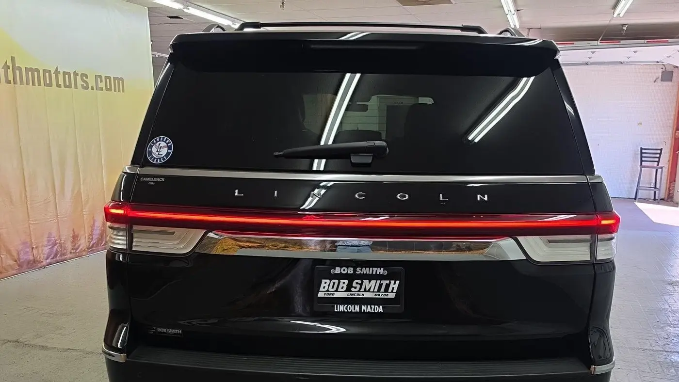 2023 Lincoln Navigator Reserve
