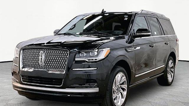 Preowned 2024 Lincoln Navigator Reserve for Sale