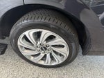 2024 Navigator Thumbnail 7