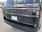 2025 Navigator Thumbnail 4