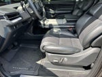 2025 Navigator Thumbnail 23