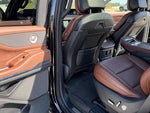 2025 Navigator Thumbnail 31
