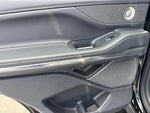 2025 Navigator Thumbnail 8