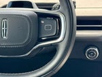 2025 Navigator Thumbnail 16