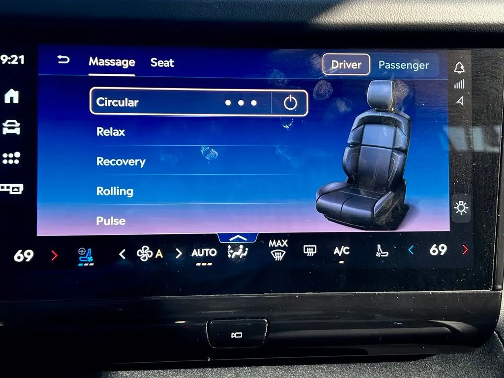 2025 Lincoln Navigator - $73,895