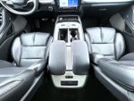 2025 Navigator Thumbnail 17
