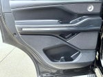 2025 Navigator Thumbnail 25