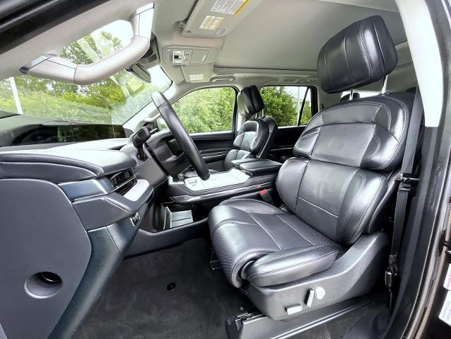 2025 Lincoln Navigator - $77,945