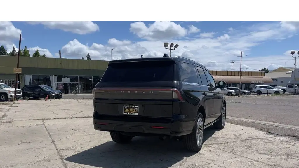2025 Lincoln Navigator Reserve