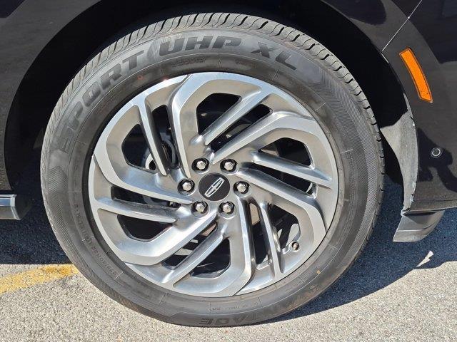 2025 Lincoln Navigator - $64,996