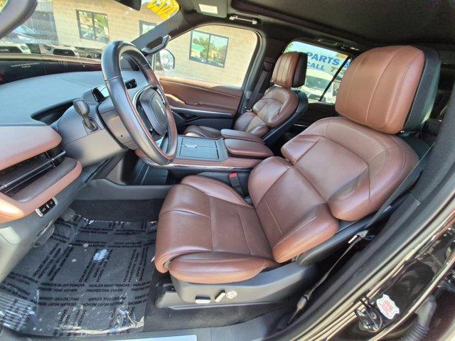 2025 Lincoln Navigator - $64,996