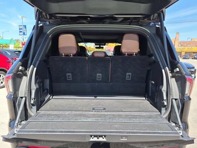 2025 Lincoln Navigator - $64,996