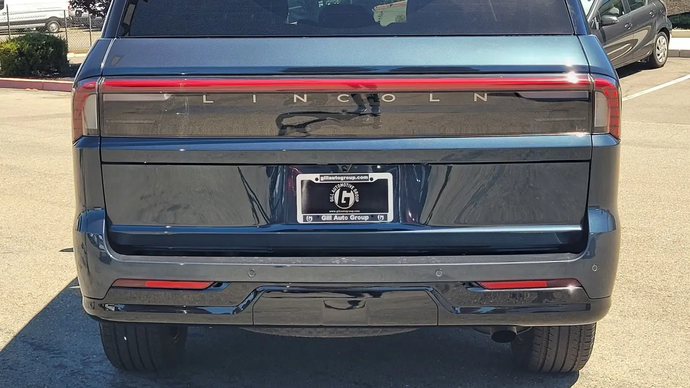 2025 Lincoln Navigator Reserve