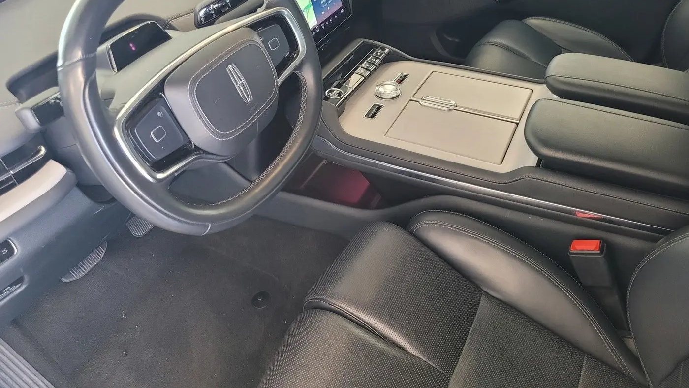 2025 Lincoln Navigator Reserve