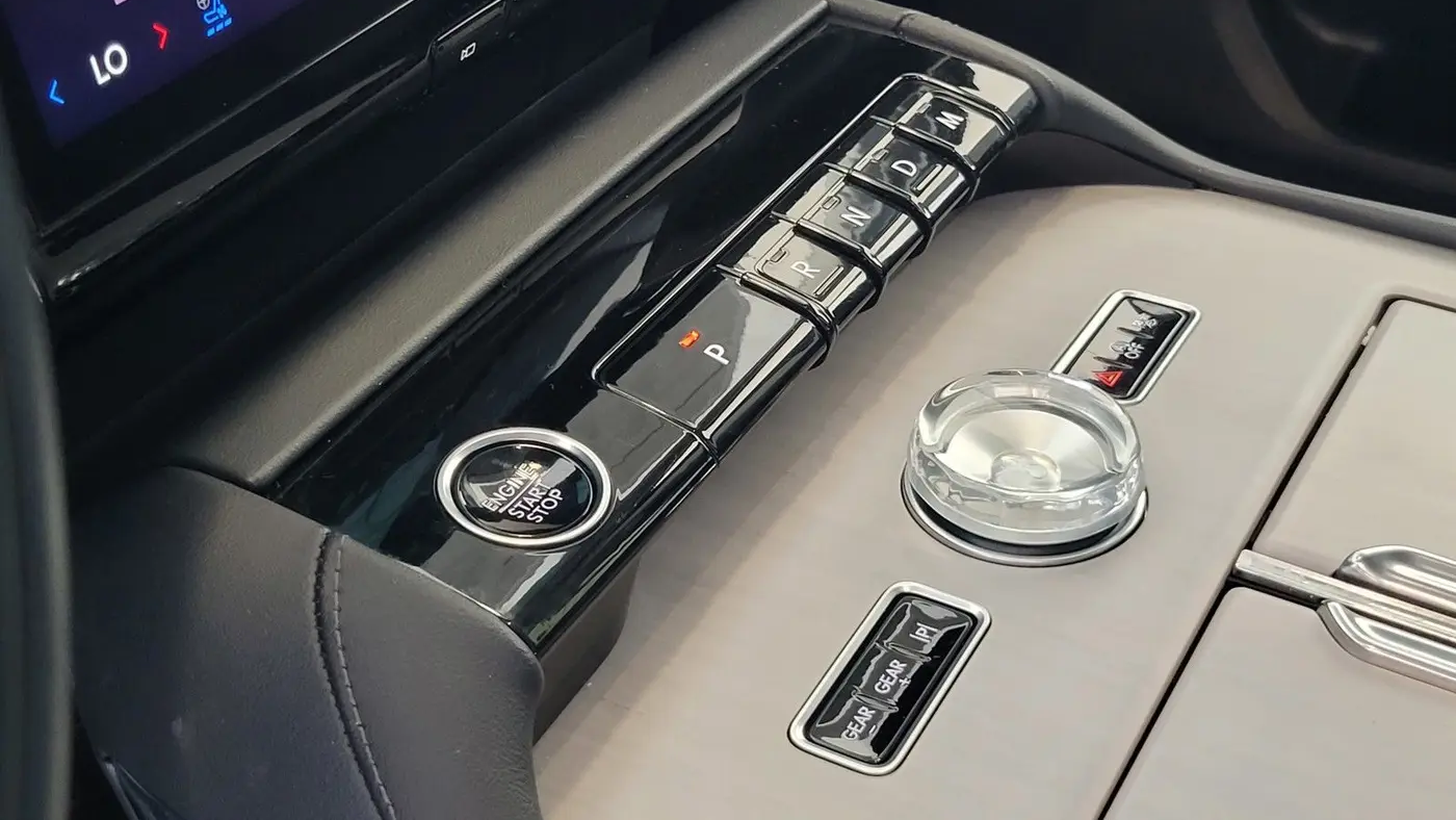 2025 Lincoln Navigator Reserve