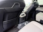 2025 Navigator Thumbnail 11