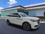 2026 Navigator Thumbnail 1