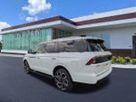 2026 Navigator Thumbnail 3