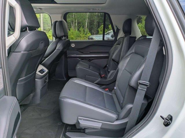 2026 Lincoln Navigator - $98,799