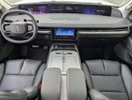 2026 Navigator Thumbnail 9