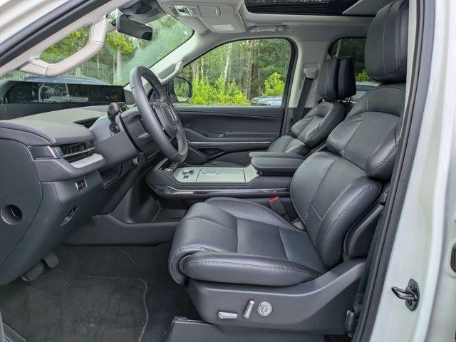 2026 Lincoln Navigator - $98,799