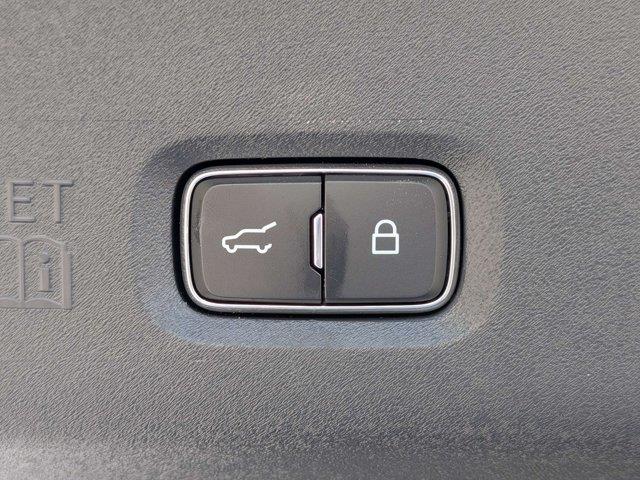 2026 Lincoln Navigator - $98,989