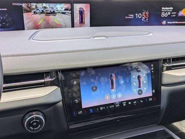 2026 Lincoln Navigator - $97,998