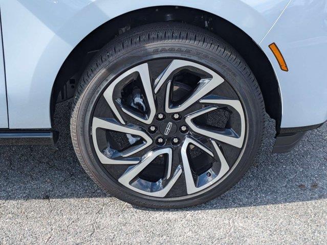 2026 Lincoln Navigator - $97,995