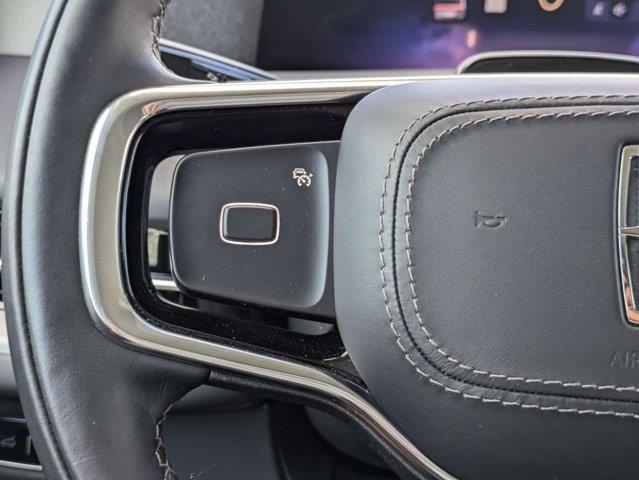 2026 Lincoln Navigator - $97,995