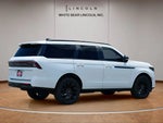 2026 Navigator Thumbnail 6