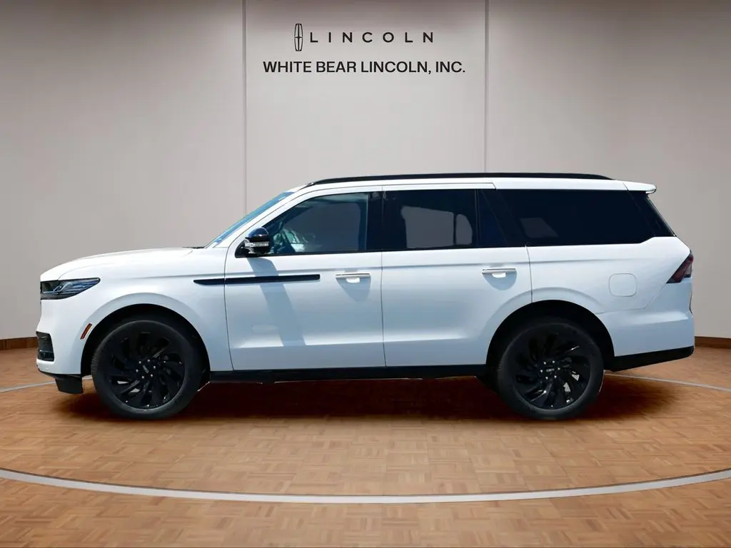 2026 Lincoln Navigator - $95,345