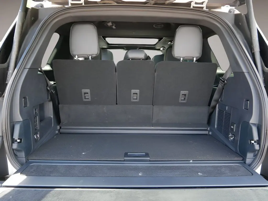 2026 Lincoln Navigator - $95,345