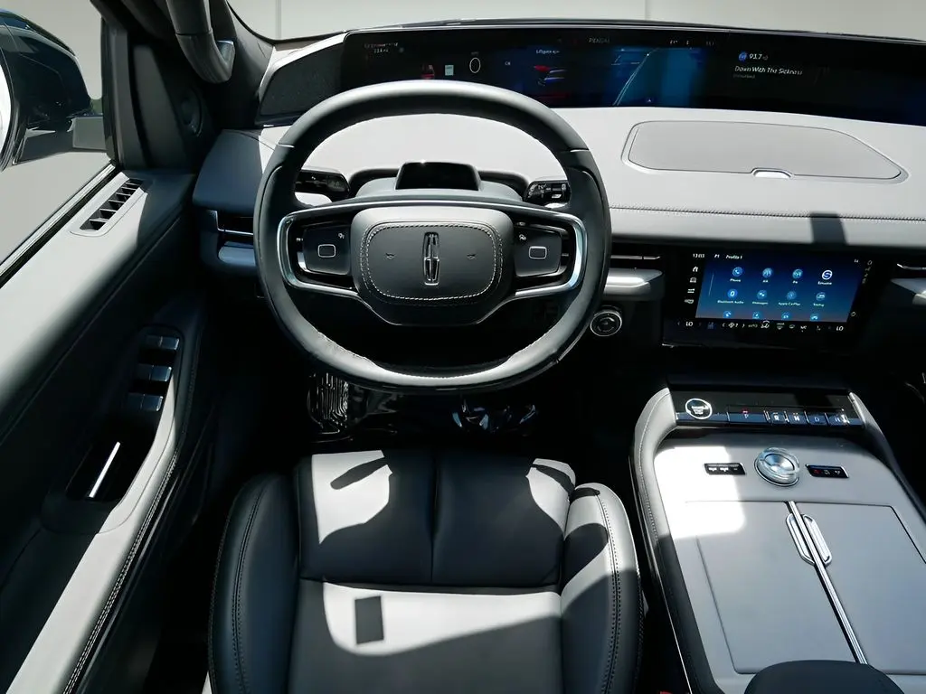 2026 Lincoln Navigator - $95,345
