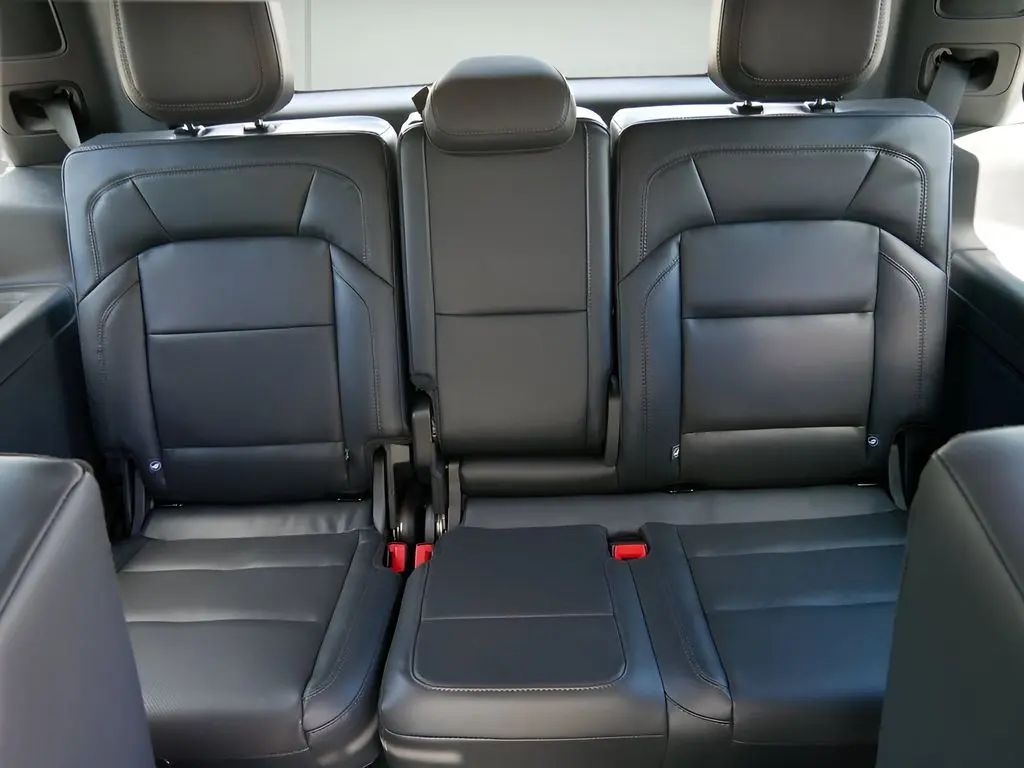2026 Lincoln Navigator - $95,345