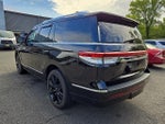 2023 Navigator Thumbnail 4
