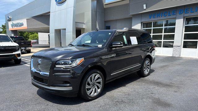 2023 Lincoln Navigator Reserve