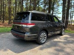 2023 Navigator Thumbnail 3