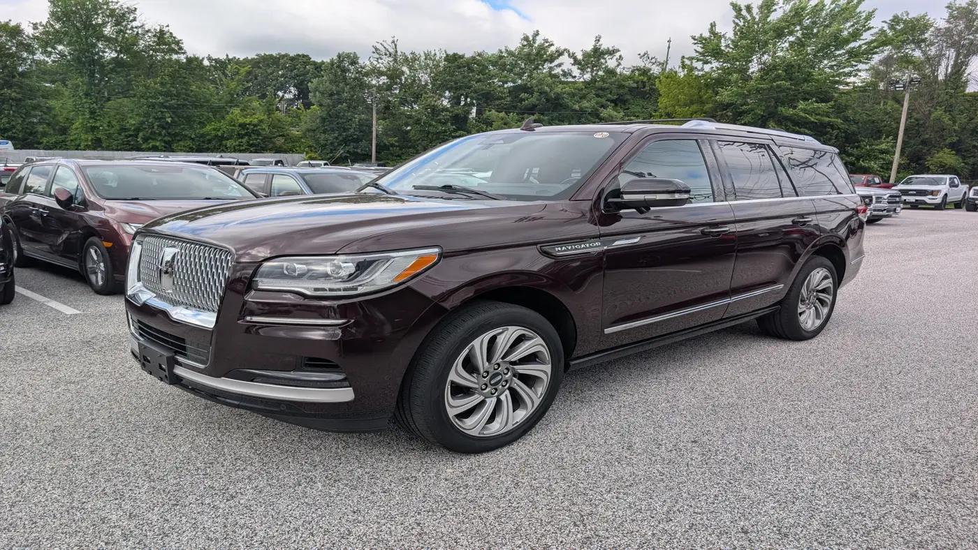 2023 Lincoln Navigator Reserve