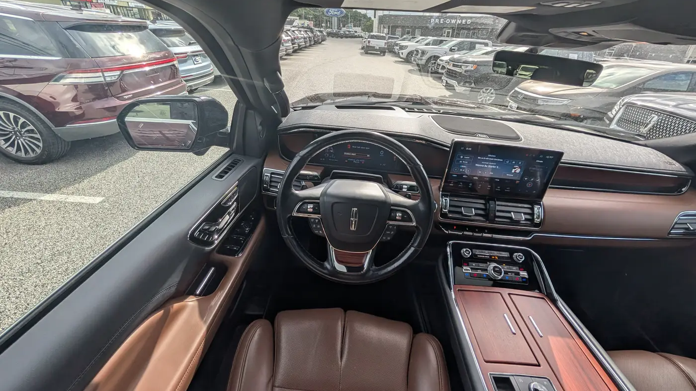 2023 Lincoln Navigator Reserve