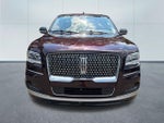 2023 Navigator Thumbnail 6