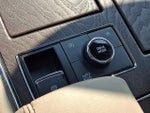2023 Navigator Thumbnail 24